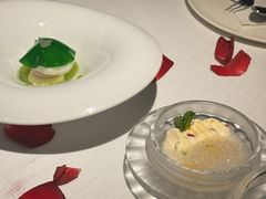 -弦月窗LUNETTE BY AMANDA(复兴路店)