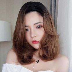 -时尚殿堂明星门店
