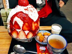 草莓生乳冰-WONDER ICE 萬得冰田(建設路总店)