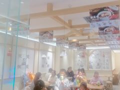 -煲仔皇腊味煲仔饭(经四万达店)