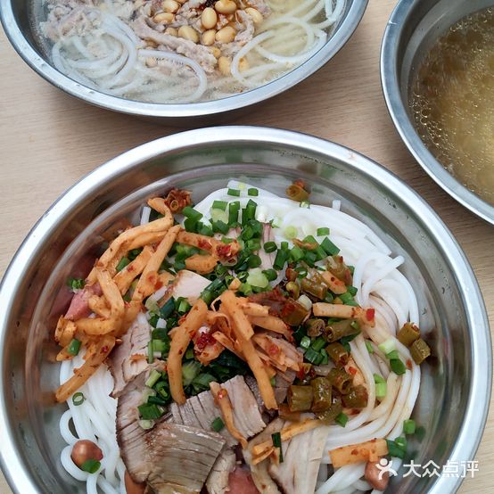 东苑餐厅(广西师范大学育才校区店)