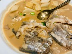 家烧白扁中鲳鱼-甬府小鲜(万象城店)