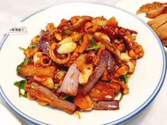 茄子烧八爪-老街坊美食汇(玉兰大街店)