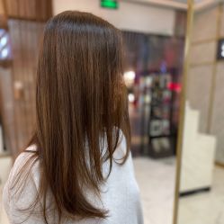 -悦Salon发型设计