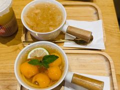 冰糖银耳炖雪梨-炖物24章·顺时轻养茶(黄龙店)