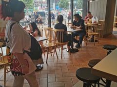 -肯德基(西影路店)