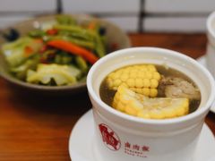 玉米排骨汤-红猪卤肉饭(大西洋美食城店)