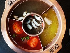 -滇釜火锅·能喝汤的火锅(车公庄店)