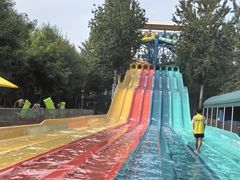 -欢乐水魔方水世界
