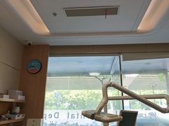 -上海仁爱医院口腔科 · 种植