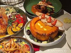 -Mogul Eatery·大亨餐酒馆