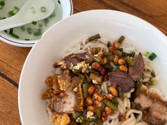 -牛八宝桂林米粉(八里庄店)