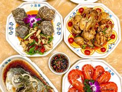 -小海豚•老字号海鲜餐厅(天涯店)