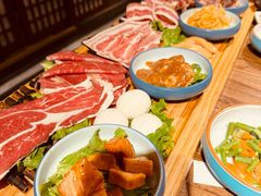 -明洞阿姨·韩式酱蟹烤肉·创意料理(三元桥店)