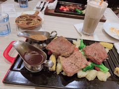 -必胜客(上海新南方商城PH店)