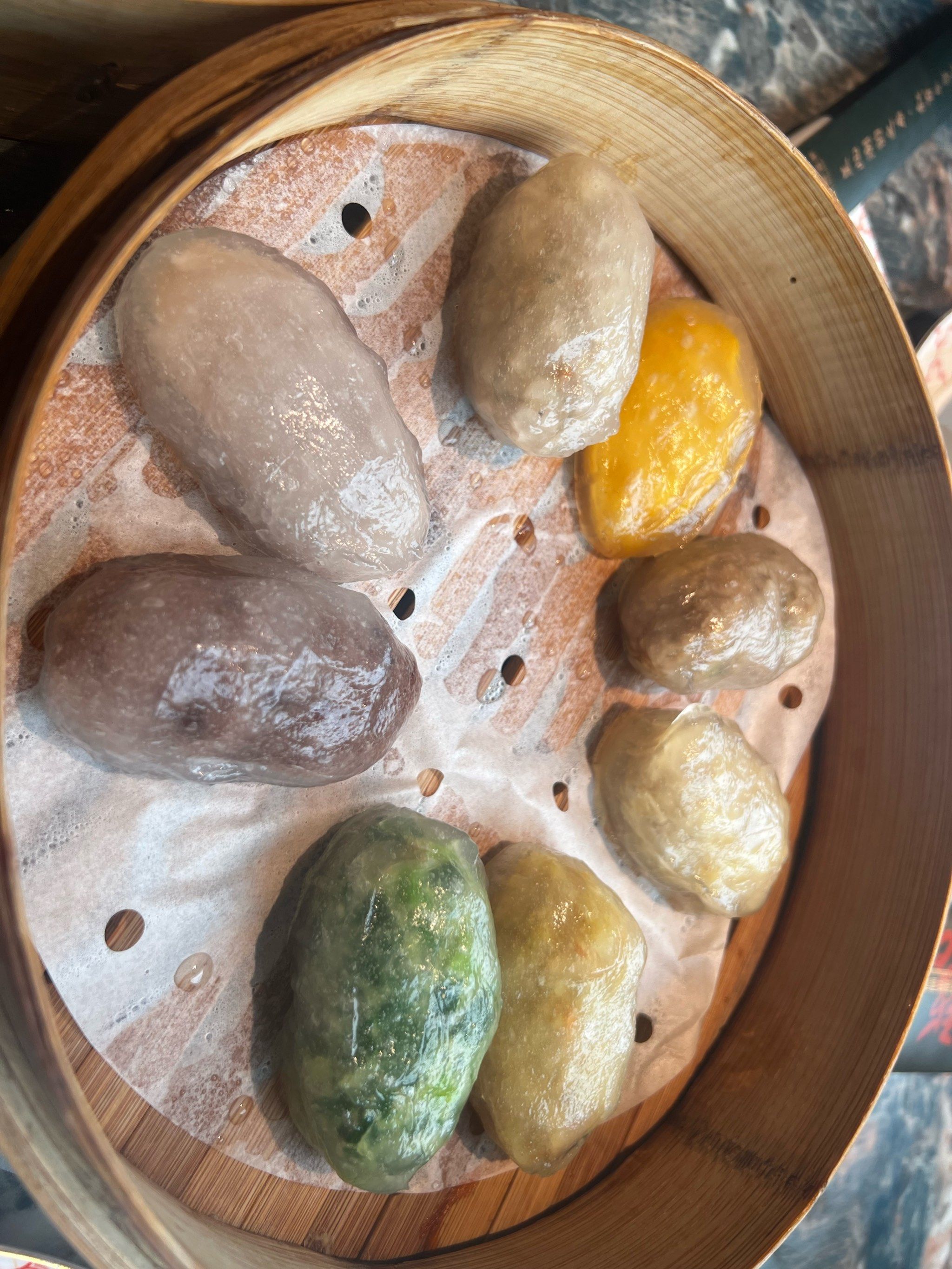 服务员的态度也都很好 推荐红米鲜虾肠粉很好吃