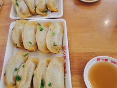 -小姜锅贴(凤凰街店)