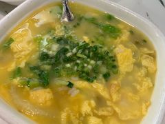 鸡蛋烫饭-凤凰路何眼镜香辣蟹(花果园店)