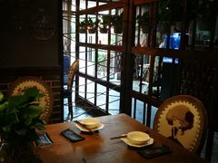 靠窗位-臻味私厨(国际社区店)