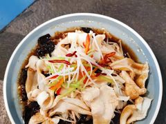 -马路边上·小海鲜烧烤(八一路店)