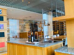 自助取餐区-非常时髦餐厅VUE Restaurant(外滩茂悦大酒店)