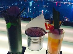 -OZONE 顶楼酒吧(香港丽思卡尔顿酒店)