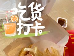 -麦当劳(军博店)
