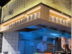 -馋三尺蟹粉小笼(人民广场店)