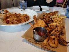 -必胜客(鼓楼店)