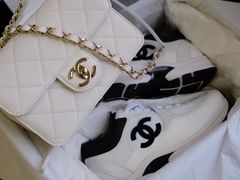 -CHANEL(恒隆广场店)