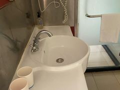 -汉庭(北京鼓楼大街地铁站店)