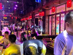 -喜鹊音乐酒馆(西街店)