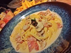 -芳草地西式融合餐厅(回龙窝店)