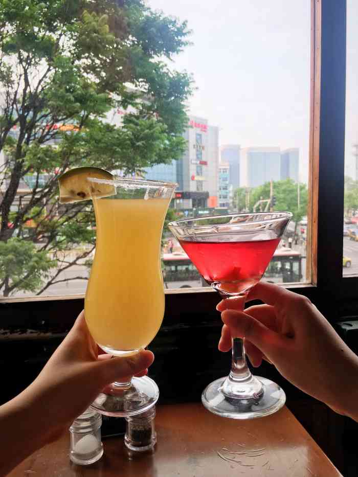 lush(成府路店)-"来lush很多年了,这个小不点酒吧给人不.