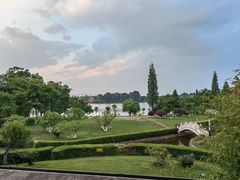 -云南滇池花园国际大酒店温泉