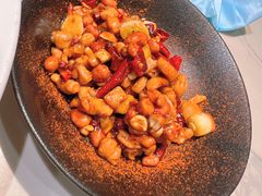 -渔语鱼新川菜Bistro(万象天地店)