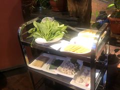 -大匠工房古船木艺术餐厅·猪肚鸡专门店(长白仙岛店)