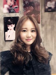 -PE SALON