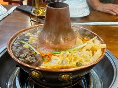 -岳记兴隆·青城腊排铜火锅(融创店)