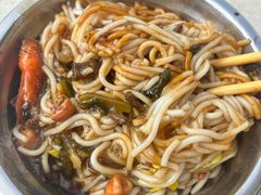 -灵山卢梅燕粉店