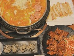 -军硕烤肉·部队火锅(二七万达店)