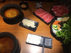 -呷哺呷哺(松北万象汇店)
