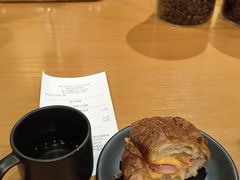-星巴克臻选(深圳金光华店)
