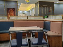 大堂-凤凰路何眼镜香辣蟹(花果园店)