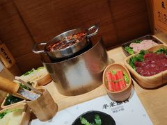 -独食火锅·半米屋台(直营总店)