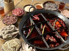 -正南齊北重庆老火锅(光华村直营店)