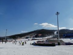 -长春莲花山滑雪场