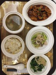 -尚圣月子会所·庄园式月子中心(萧山湘湖店)