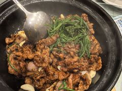 -辛香味烧鱼馆·非遗技艺·排骨红烧肉(光谷医药园店)