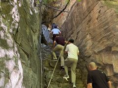 -十渡孤山寨风景区